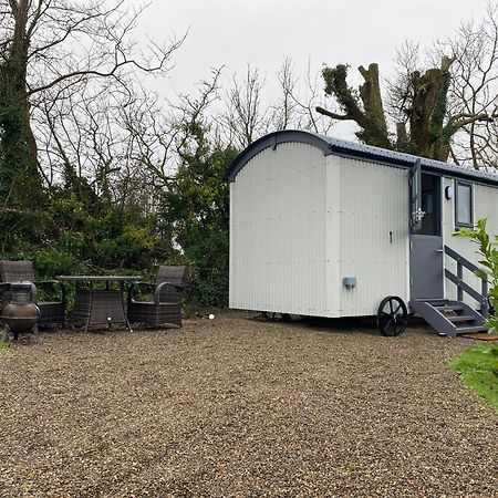 Boston Burren Garden Glamping Hut 빌라 외부 사진