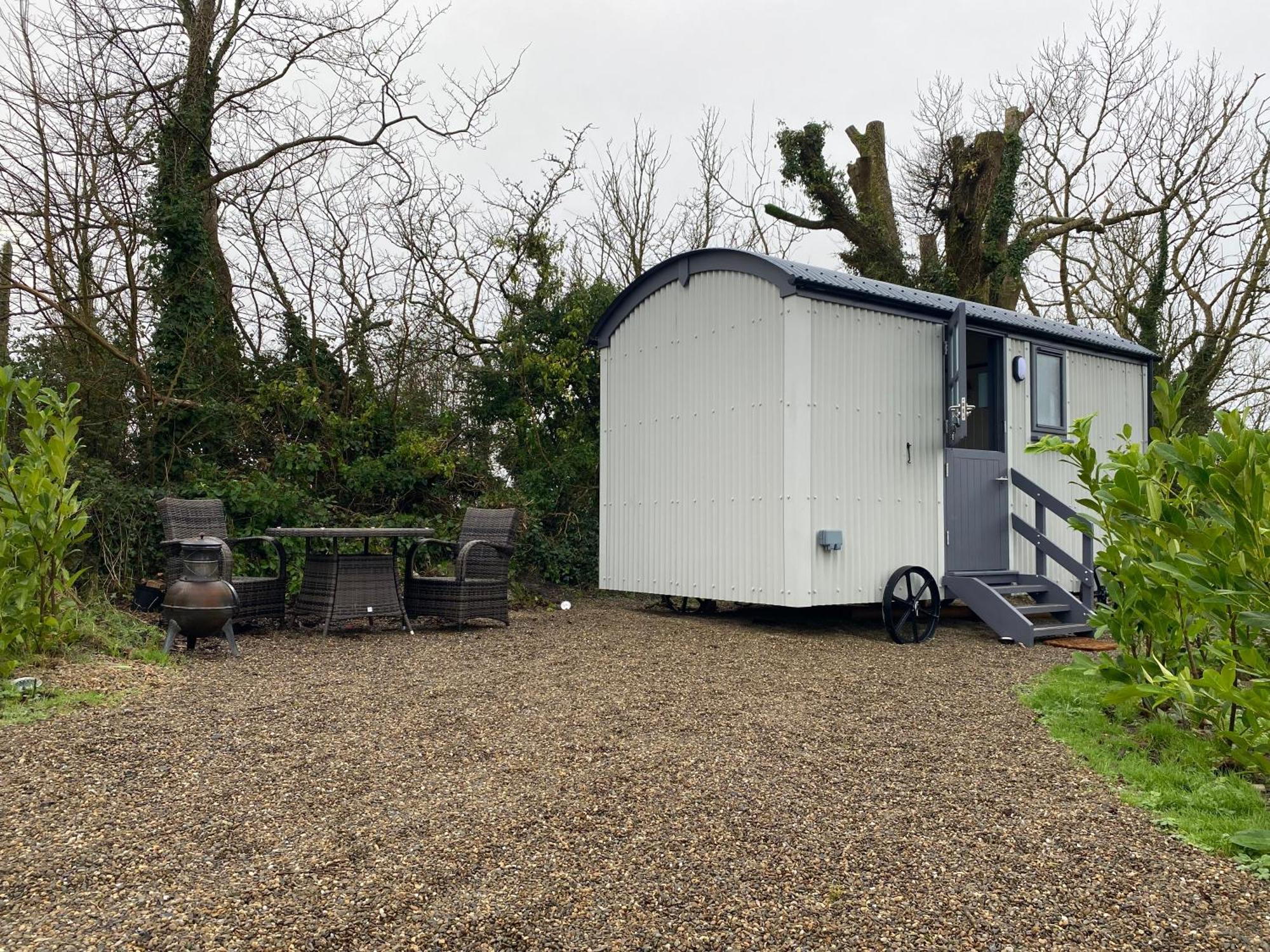 Boston Burren Garden Glamping Hut 빌라 외부 사진